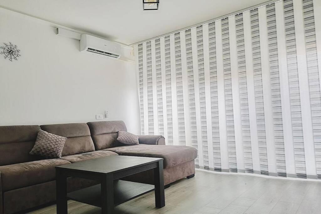 Apartman Levi Пула Экстерьер фото